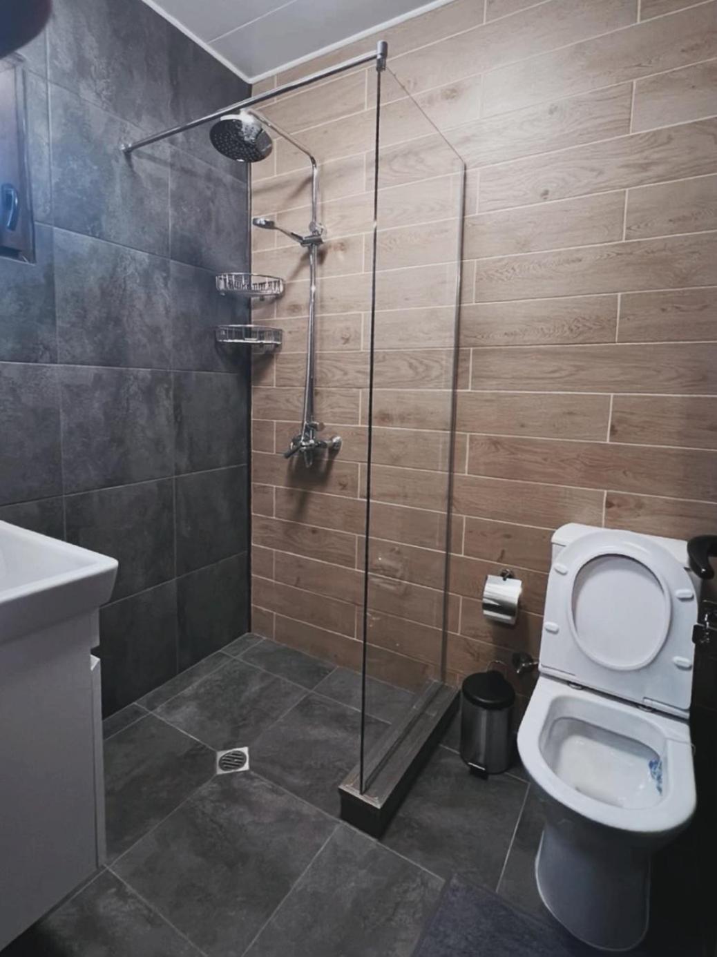 Guest House Recharge Govedartsi Ngoại thất bức ảnh